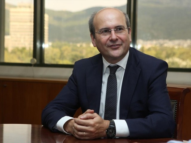 Κ. Χατζηδάκης: «Έρχεται παραγραφή χρεών και αύξηση των δόσεων ρύθμισης οφειλών προς τον ΕΦΚΑ»