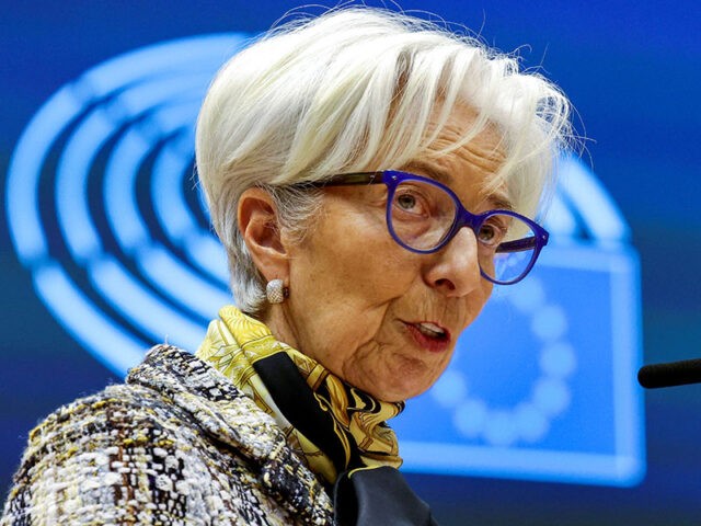 Λαγκάρντ: Η ΕΚΤ δεν θα επιτρέψει την εδραίωση των επιπτώσεων του πληθωρισμού