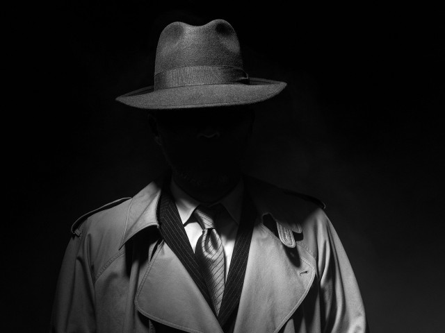 Κάποια συστήματα, υπόγεια, παρακρατικά και βρώμικα, «σκαλίζουν» 2 ανοιχτές υποθέσεις, εκ των οποίων η μία στην Κύπρο και η άλλη πέραν του Ατλαντικού!!! 