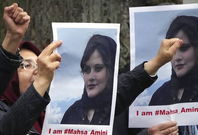 Θάνατος Μαχσά Αμινί: Οι Ηνωμένες Πολιτείες άρουν τις κυρώσεις ώστε να διευκολύνουν την πρόσβαση των Ιρανών πολιτών στο διαδίκτυο