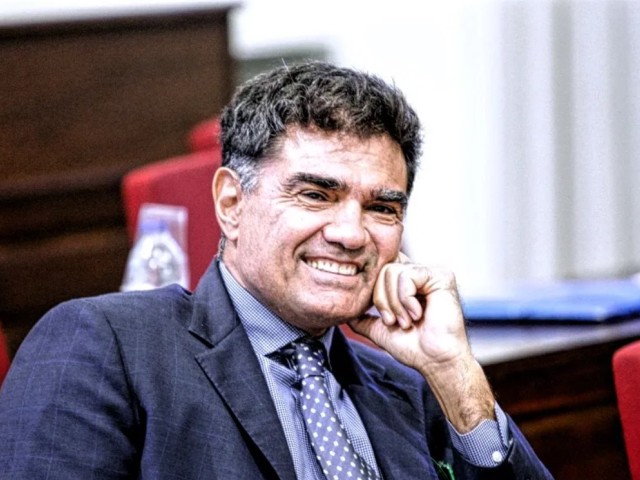 Οι Βαρδινογιάννηδες «είναι εδώ» στον Ελλάκτωρα και την Αττική οδό, ισχυροί σύμμαχοι του Ολλανδού!