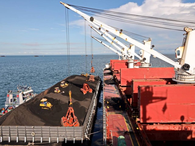 Ναυλαγορά: Η ζήτηση άνθρακα φτάνει στα επίπεδα ρεκόρ του 2013