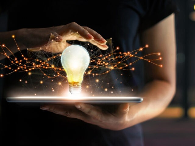 Έρχεται ο «ενεργειακός Τειρεσίας» για να μην αλλάζουν προμηθευτή ευκολά οι καταναλωτές