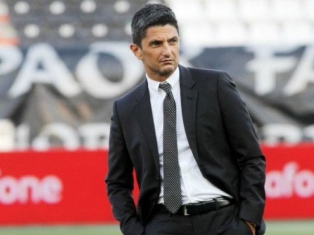 Ο Ιβάν Σαββίδης δεν σκέφτεται το διαζύγιο με τον Λουτσέσκου αλλά ο Ρουμάνος μπορεί να τον προλάβει με την… παραίτησή του αν χάσει στο “Καραϊσκάκης”