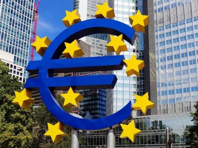 Πέντε ερωτήματα για την ΕΚΤ – Επιθετικές αυξήσεις επιτοκίων, παρά την ύφεση