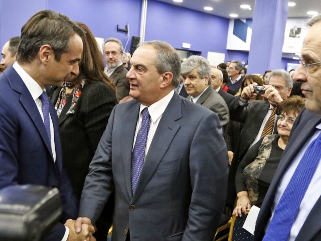 Την δεύτερη φορά ο Βούδας της Ραφήνας δεν θα του την χαρίσει του Κυριάκου! Του τα έχει μαζεμένα!