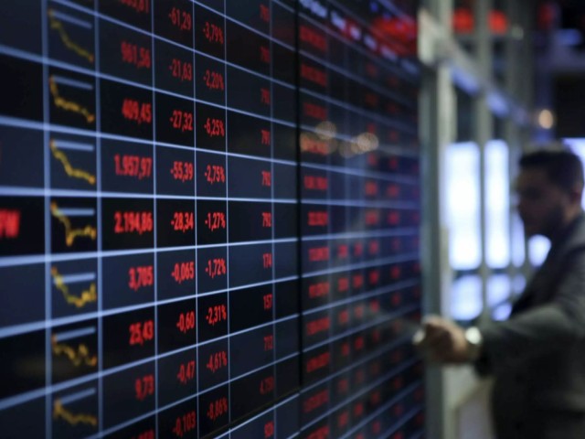 Χρηματιστήριο: Στις 889,70 μονάδες ο Γενικός Δείκτης Τιμών, με πτώση 0,24%