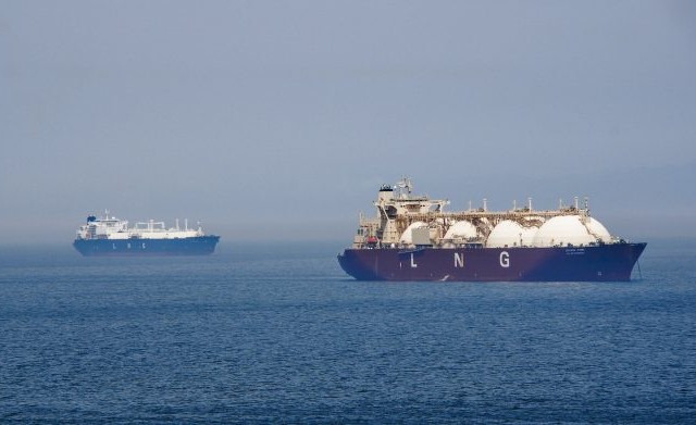 50 τάνκερ LNG περιφέρονται σε ευρωπαϊκά λιμάνια