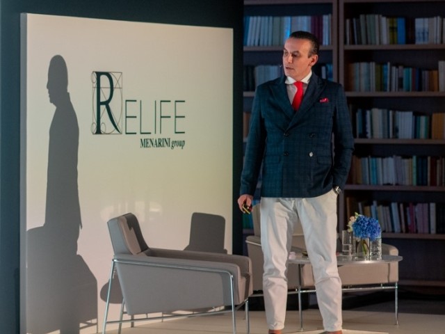 Καινοτόμες τεχνικές κοσμητικής ιατρικής στα διαγνωστικά κέντρα HealthSpot