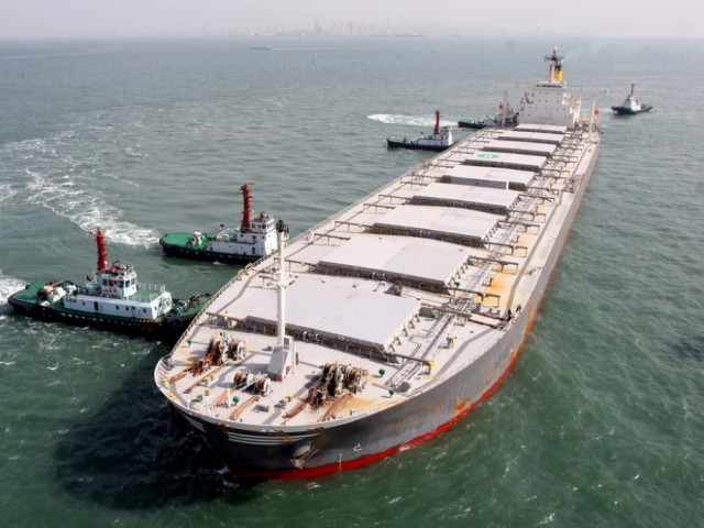 Ισχυροί τριγμοί στη ναυλαγορά φορτηγών πλοίων λόγω της απόφαση της Ρωσίας για τα σιτηρά