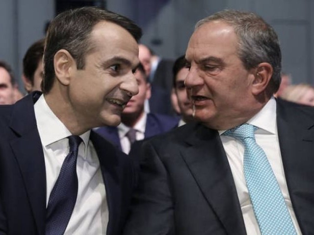 Γιατί ο Καραμανλής (της Ραφήνας) και η οικογένεια Βαρδινογιάννη στηρίζουν την κυβέρνηση Μητσοτάκη και τάσσονται διαχρονικά κατά των θεσμικών εκτροπών και παρεμβάσεων!