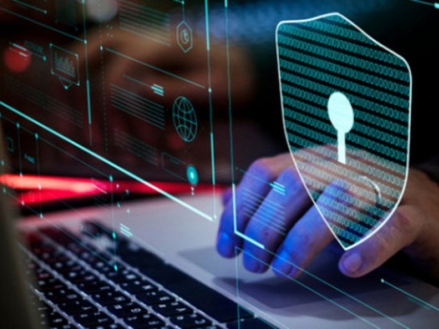 Τράπεζες: Ανοχύρωτο το χρηματοπιστωτικό σύστημα στις ηλεκτρονικές απάτες