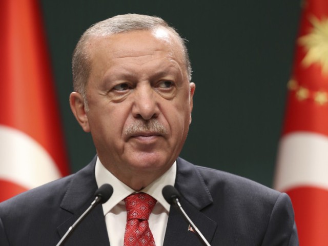 FAZ: «Η Τουρκία απειλεί ξεκάθαρα την Ελλάδα με εισβολή»