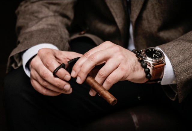 Οι τρεις πολυγαμικοί που προκαλούν την ζήλια των ανδρών αλλά και την αντίδραση του φεμινιστικού κινήματος που στις μέρες μας είναι ισχυρό!