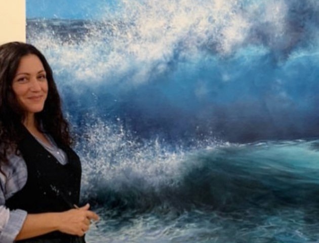 Μαρίνα Συντελή: «Η δύναμη των κοινωνικών δικτύων στον χώρο της τέχνης είναι τεράστια»