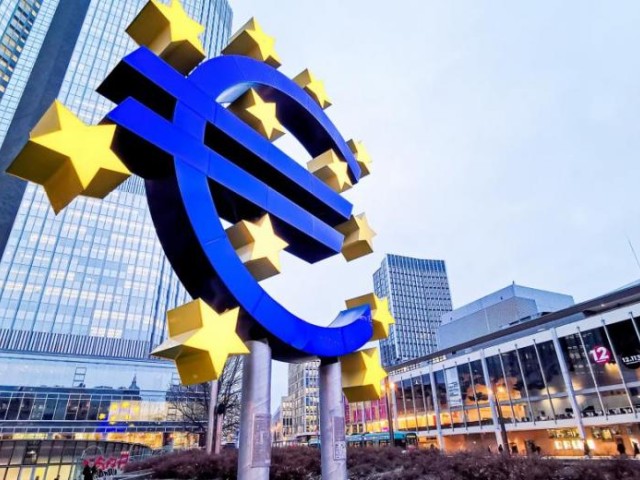 Η ΕΚΤ ακολούθησε τη Fed, οι αγορές σε αναβρασμό, άθικτος ο σκληρός πυρήνας του πληθωρισμού