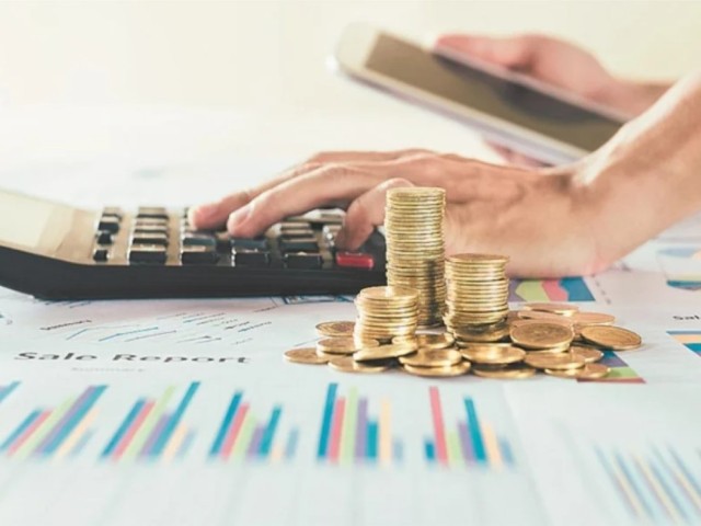 Στα ύψη τα «φέσια» του Δημοσίου προς ιδιώτες παρά τα πλεονάσματα!