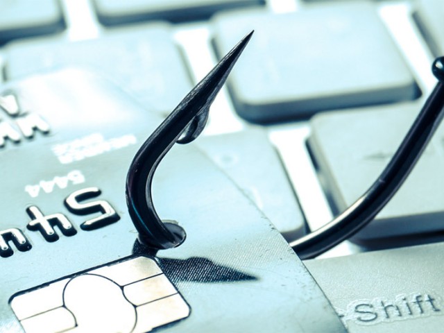 Μετά τον Σταϊκούρα, οι τράπεζες αντιμέτωπες με το υπουργείο Ανάπτυξης