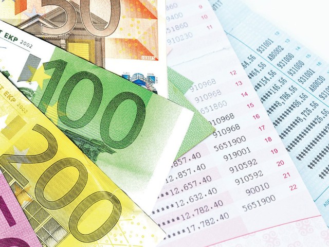Ακατάσχετος λογαριασμός: Ξεπαγώνει το μπόνους για τους συνεπείς