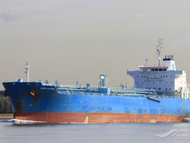 Ο Ανδρέας Μαρτίνος έφερε στα Ναυπηγεία Ελευσίνας πλοίο του για επισκευή