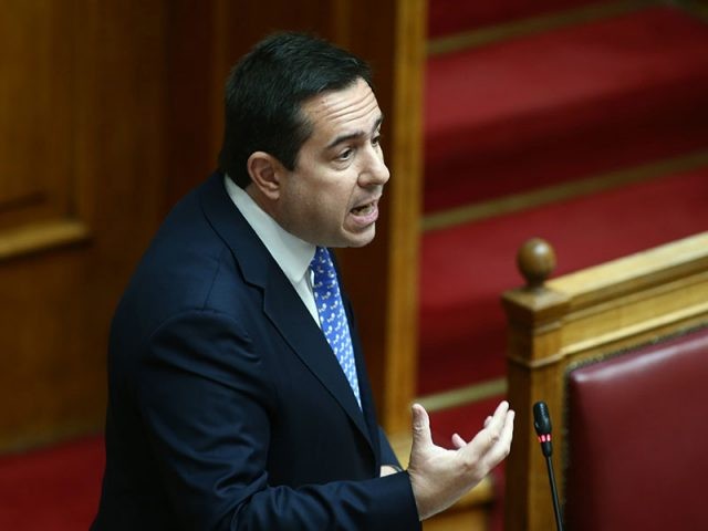 Ν. Μηταράκης: Να απαντήσει ο ΣΥΡΙΖΑ για την υπόθεση Καλογρίτσα και τις βαλίτσες με χρήματα προς το κόμμα