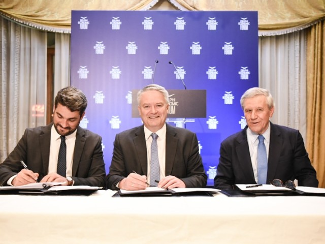 Μητσοτάκης – Κόρμαν υπέγραψαν μνημόνιο κατανόησης για την ίδρυση κέντρου ΟΟΣΑ στην Κρήτη