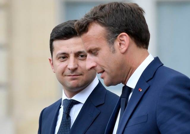 Ζελένσκι: Στις Βρυξέλλες για να πείσει την ΕΕ να προσφέρει μαχητικά αεροσκάφη