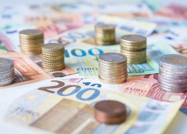 Έκρηξη ληξιπρόθεσμων οφειλών του Δημοσίου