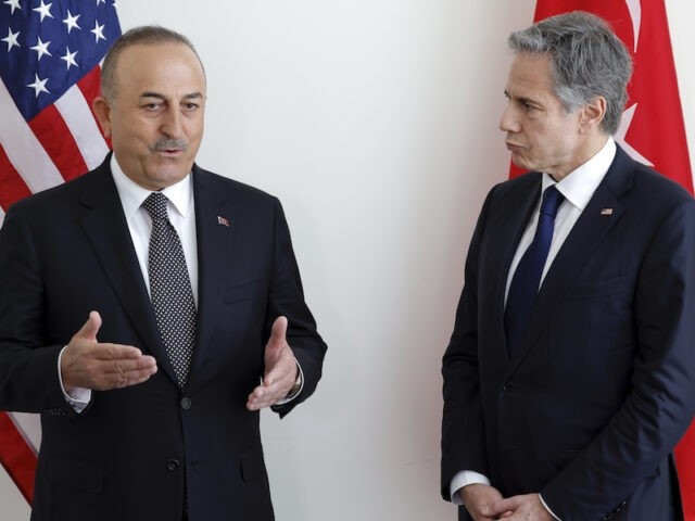 Μπλίνκεν σε Τσαβούσογλου: Η κυβέρνηση Μπάιντεν στηρίζει την πώληση των F-16