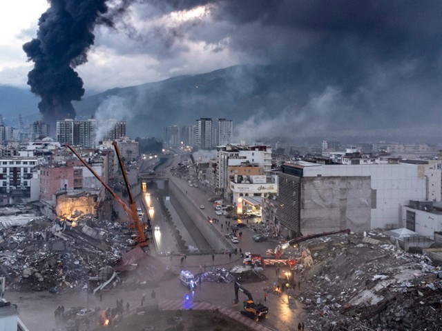 Ξεπέρασαν τους 11.000 οι νεκροί σε Τουρκία και Συρία