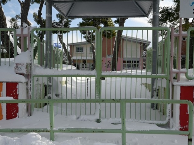 Ν. Κεραμέως: Tι θα γίνει με τα σχολεία λόγω του χιονιά – Νέα μέτρα για την ενδοσχολική βία