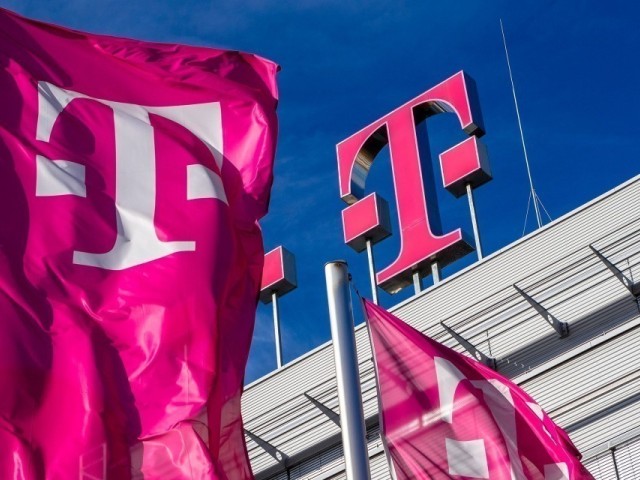 Γιατί οι Γερμανοί – παρά τις «διαψεύσεις»- διαπραγματεύονται την πώληση του ΟΤΕ στην CVC!