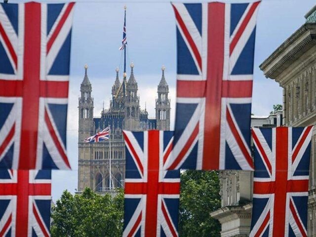 Βρετανία: Τρία χρόνια μετά το Brexit, η οικονομία πάει από το κακό στο χειρότερο