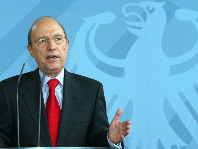 Οι ξένοι «τζάμπα μάγκες», η παρέμβαση Σημίτη και η δικαίωσή μας! – Όταν οι Ισραηλινοί και οι εγχώριοι νταραβεριτζήδες τους, υπουργοί, παπάδες, ψευτομάνατζερ, αρπάζουν τα φιλέτα της Αθήνας, του Κράτους και της Εκκλησίας! 