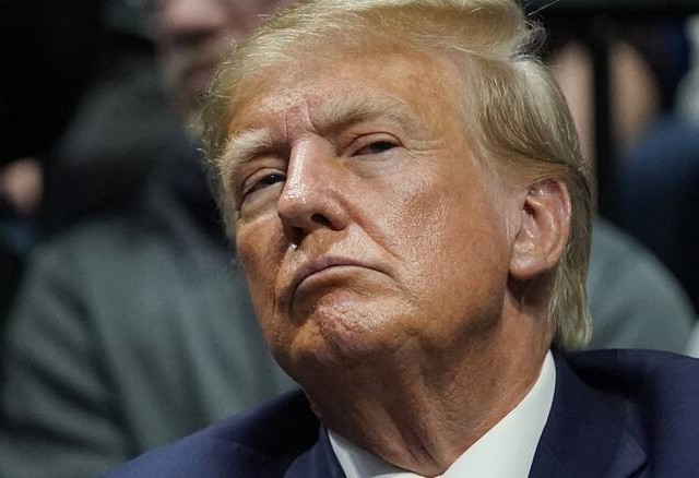 Ντόναλντ Τραμπ: Ποινική δίωξη σε βάρος του για την υπόθεση της πορνοστάρ