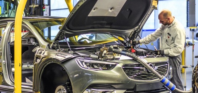 Αναμένεται το νέο Οpel Insignia