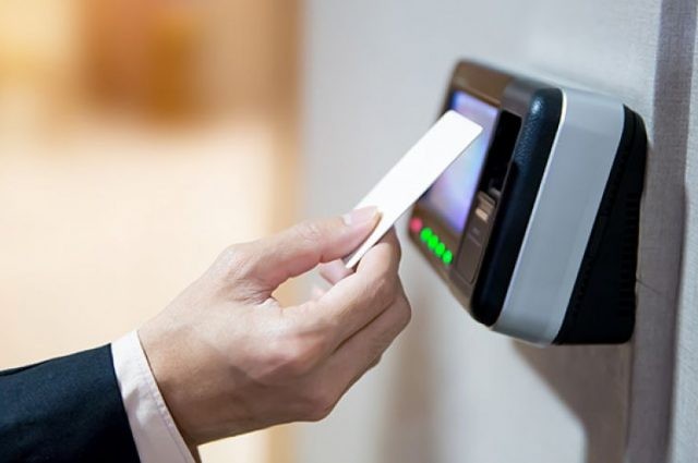 Ψηφιακή Κάρτα Εργασίας: Επεκτείνεται στις ΔΕΚΟ – Ποιοι εργαζόμενοι θα την αποκτήσουν μέχρι τέλος Απριλίου