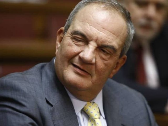 Οι «φουρτούνες» του Μαξίμου: H τρίτη εκλογική αναμέτρηση αν δεν υπάρξει αυτοδυναμία, η οργή Καραμανλή για τα εξαπτέρυγα της Ν.Δ. και τις επιθέσεις που δέχεται, η εξαφάνιση Δένδια και το …πρωτοσέλιδο!