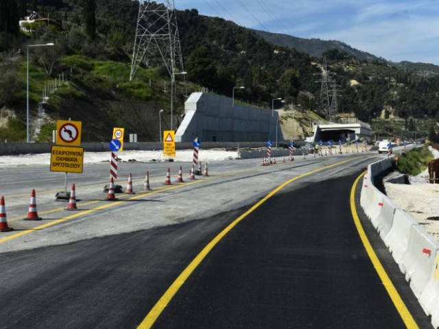 Παιχνίδι για δύο (και κάτι…) τα Μεγάλα Έργα – Οι «συμφωνίες», οι χαμηλές εκπτώσεις, οι αναθεωρημένες τιμές