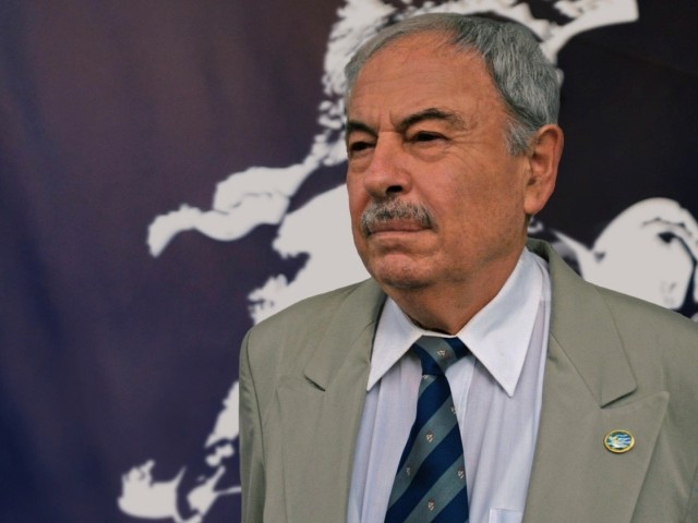 «Σοκ» για την ελληνική κοινωνία: Καθηγητής της Σχολής Ευελπίδων επικεφαλής του νεοναζιστικού κόμματος Κασιδιάρη – ΜΕΡΑ25 και «Έλληνες» με ποσοστά – έκπληξη στη Generation Z!