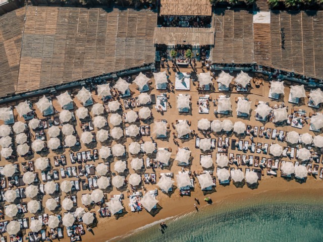 Απίστευτο! 500 ευρώ για πρόστιμο 22 εκατομμυρίων στη Μύκονο!