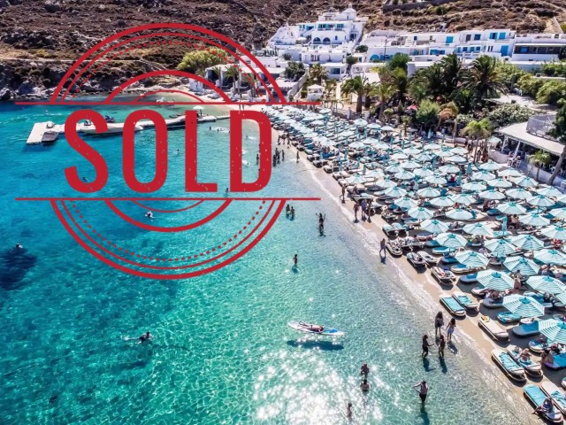 Αποκάλυψη – όλο το Big Deal: Στον Σεΐχη Ταχνούν Μπιν Ζαγέντ του Αμπου Ντάμπι πουλήθηκε αντί 300 εκατ. ευρώ το 50% του Nammos (Μύκονος – Ντουμπάϊ)!