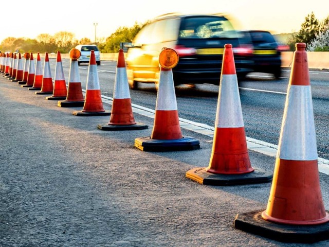 Περιφέρεια Αττικής: Με εντατικούς ρυθμούς συνεχίζονται τα έργα για την αναβάθμιση της Λεωφόρου Βάρκιζας – Σουνίου