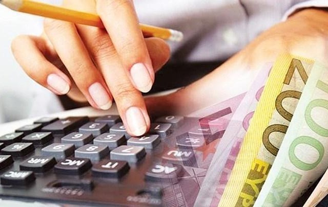 Τα υψηλά επιτόκια βάζουν φρένο σε χορηγήσεις νέων δανείων