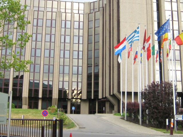 Αυστηρότερη εποπτεία του πιστωτικού κινδύνου των τραπεζών ζητά το ΕΕΣ