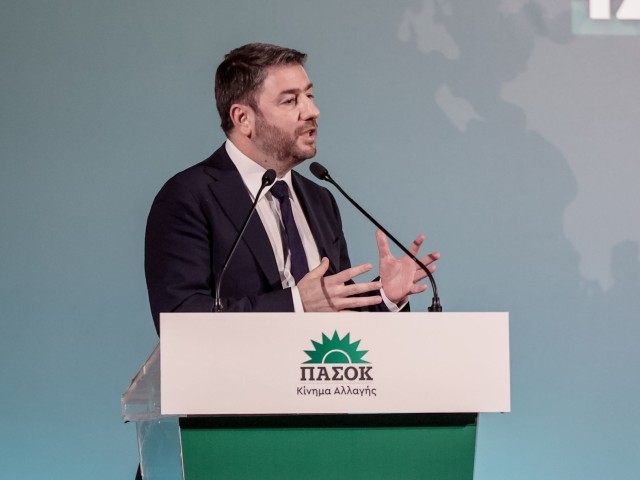 Γιατί ο Ανδρουλάκης επιμένει στο "ούτε Μητσοτάκης, ούτε Τσίπρας": Εκτός της επόμενης κυβέρνησης το ΠΑΣΟΚ!