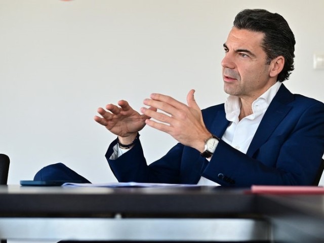 Προμηνύονται δύσκολοι καιροί για τον «Πρίγκιπα» Νίκο Σταθόπουλο