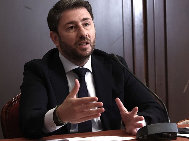 Ν. Ανδρουλάκης: Είχαμε τον ΣΥΡΙΖΑ που έταζε λαγούς με πετραχήλια, τώρα έχουμε και τον «γαλάζιο ΣΥΡΙΖΑ»