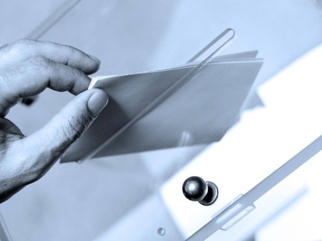 Εκλογές 2023: Οι βουλευτές της Ν.Δ. προηγούνται στην Αττική στις μυστικές δημοσκοπήσεις