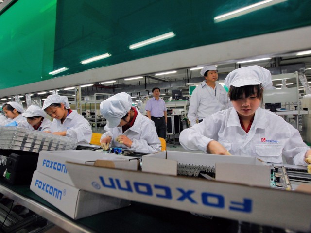 Foxconn: Σε επένδυση $500 εκατ. για κατασκευή νέου εργοστασίου στην Ινδία προχωρά η προμηθεύτρια της Apple